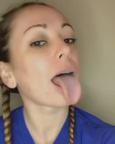 Wrap Around Tongue