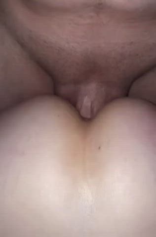 27/M Loved filling this hotwifes ass up this afternoon.