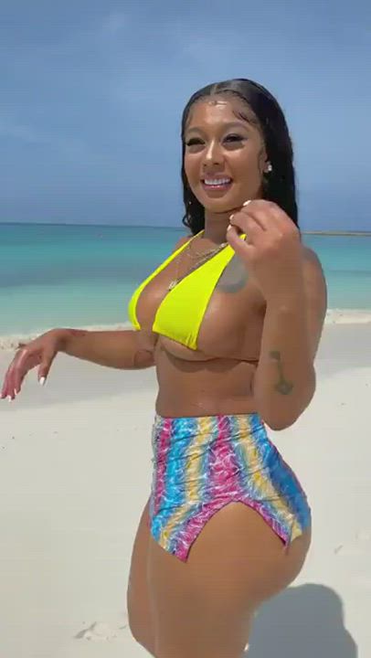 Ass Beach Big Ass Ebony Fuck Machine Jiggling Latina Striptease Wet Pussy gif