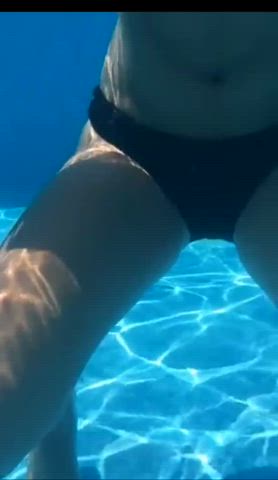 bikini pee peeing underwater gif