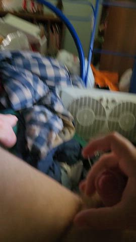 anal cumshot hands free gif