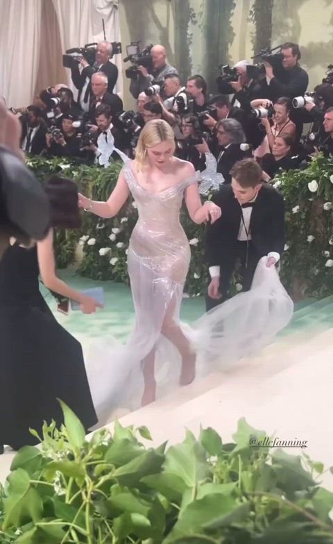 celebrity elle fanning sexy gif