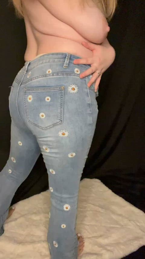 Daisy Jeans win over Daisy Dukes