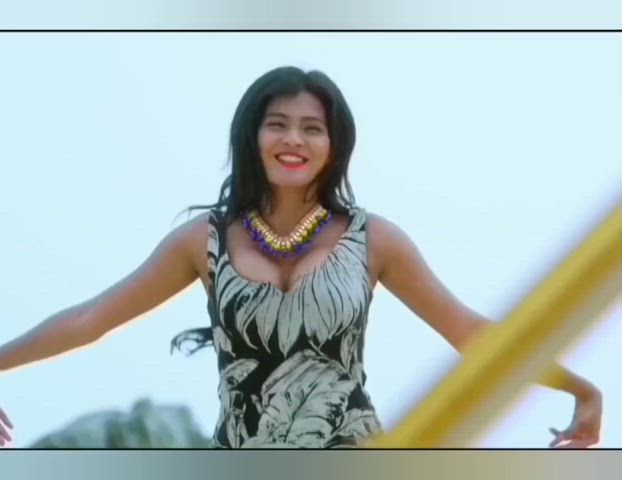 Hebah Patel 