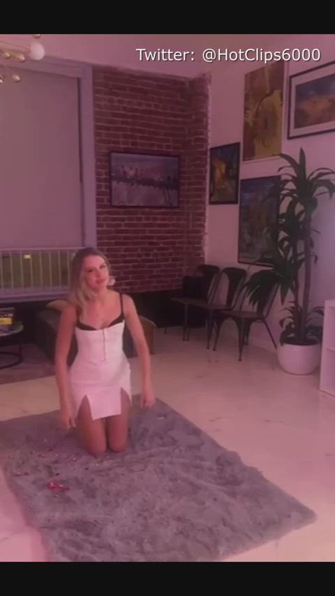 accidental ass big ass blonde booty dress gymnast nsfw panties underwear gif