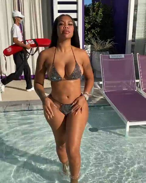 big ass bikini booty solo tiktok gif