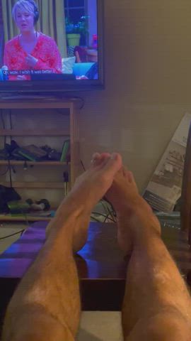 feet gay toes gif