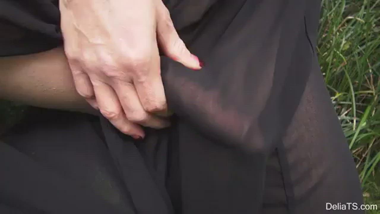 Cumming in pantyhose