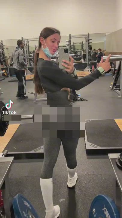 TikTok Thot working out her body for alpha pleasure