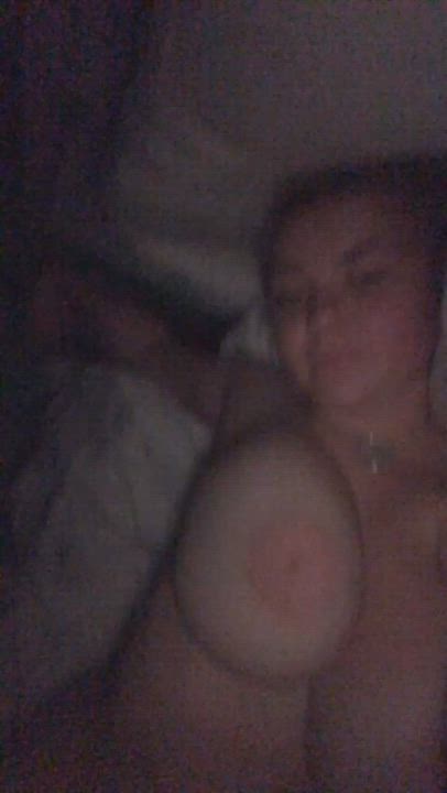 20 Years Old Babe Big Tits Blonde College Huge Tits Nude gif