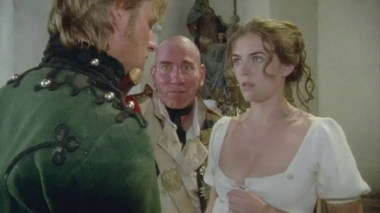 Boobs Celebrity Elizabeth Hurley gif