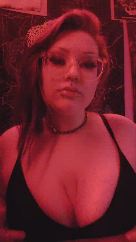 Alt Cleavage Pierced Tits gif