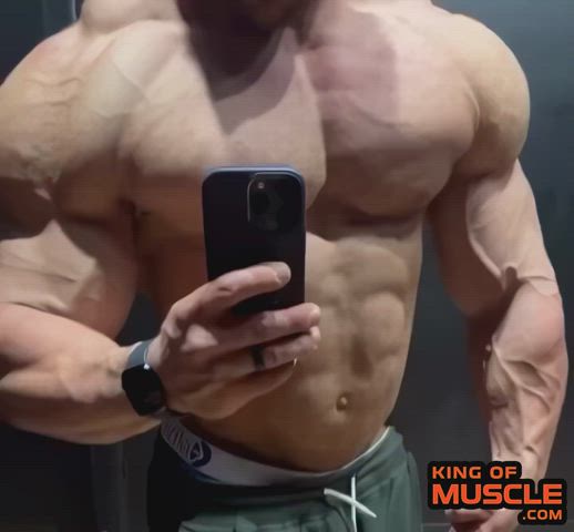 Massive muscle stud