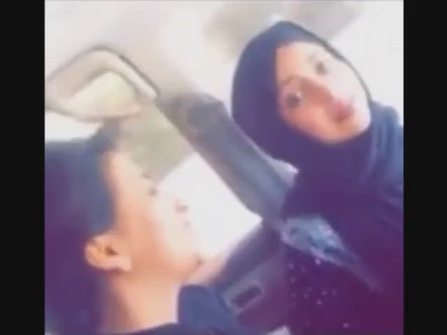 hijab lesbian teen
