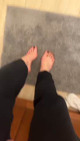 feet feet fetish nails soles toes gif
