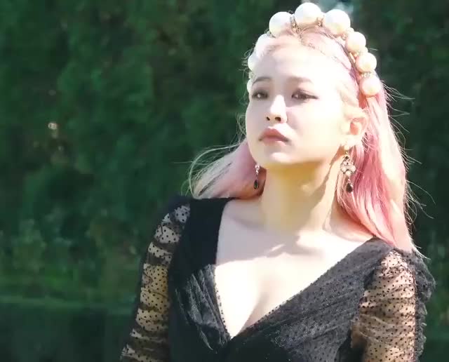 Red Velvet Yeri Jacket Making #1