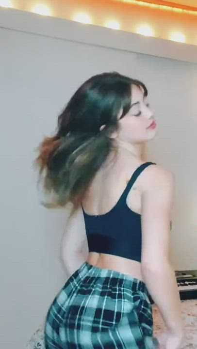 Cute TikTok Twerking gif