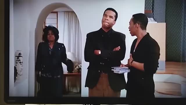 Funniest boomerang movie scene ever.