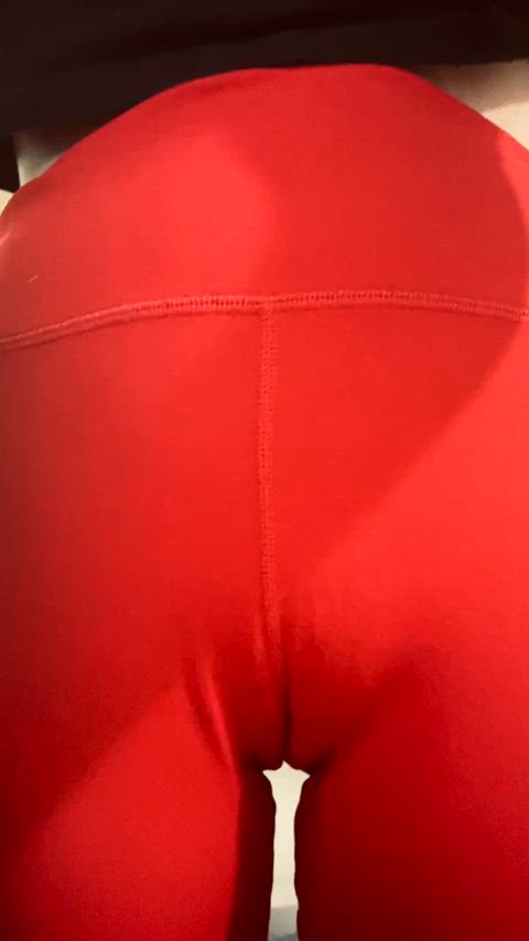 camel toe onlyfans redhead gif