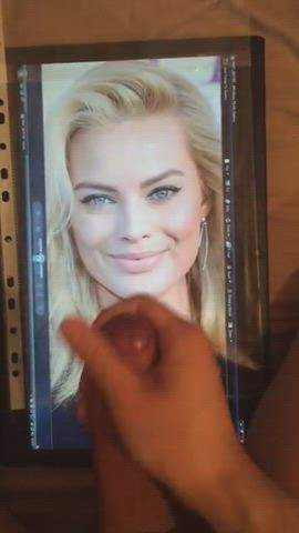 Cum Margot Robbie Tribute gif