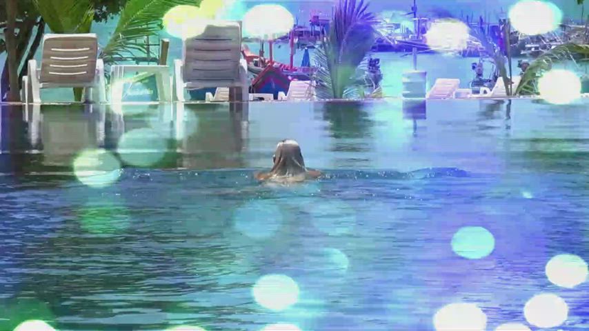 Amateur Swimsuit Voyeur gif