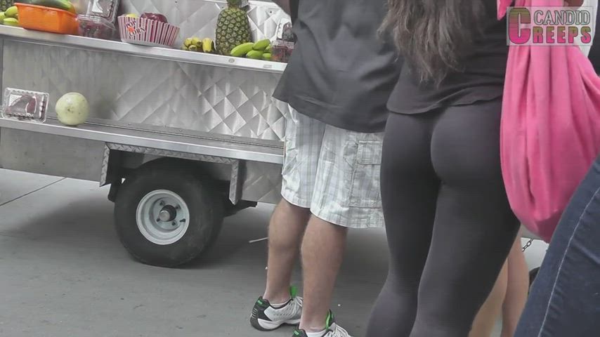 amateur homemade leggings public teen tight ass tights voyeur yoga pants gif