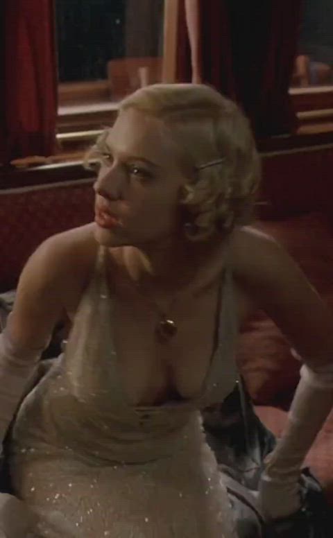 celebrity cleavage scarlett johansson gif