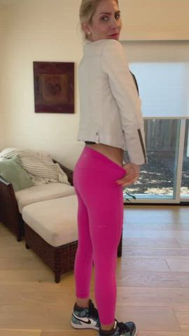 How cute are my new pink pants