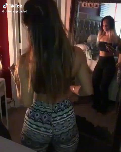 ass lesbian teen tiktok gif