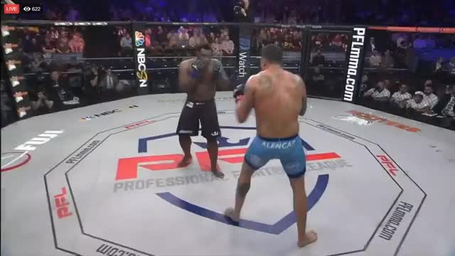 Kelvin Tiller wrecks Caio Alencar in the 1st via KO. #MMA #PFL 