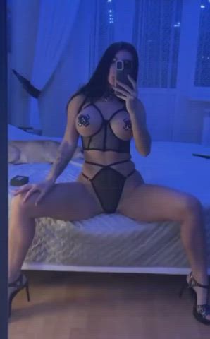 big tits boobs huge tits milf selfie solo stockings gif