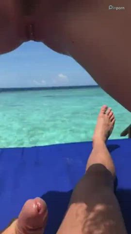 Amateur Beach Tits gif