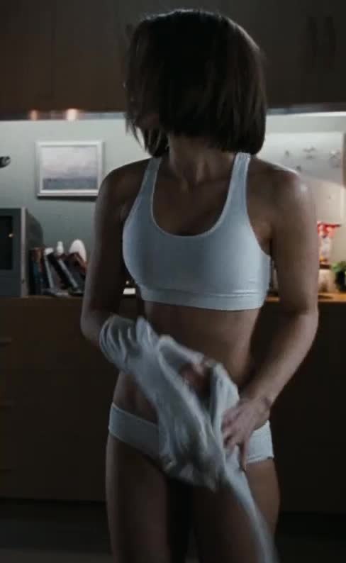 Kate Beckinsale GIF - 04