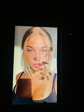 Theresaxre cumtribute