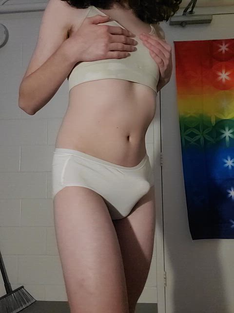 bulge shemale sissy trans trans woman trap gif