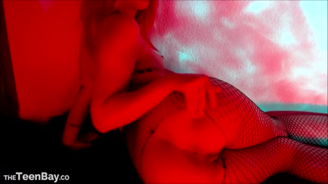 nhaerys red lights anal fuck