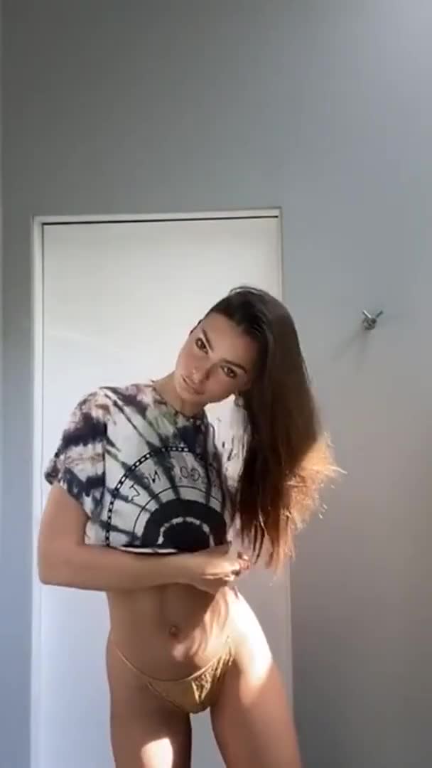 Emily Ratajkowski Instagram Live Stream   April 14, 2020