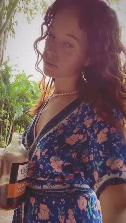 Ass Jiggling Redhead gif