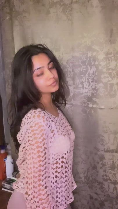 Boobs Cleavage Indian gif