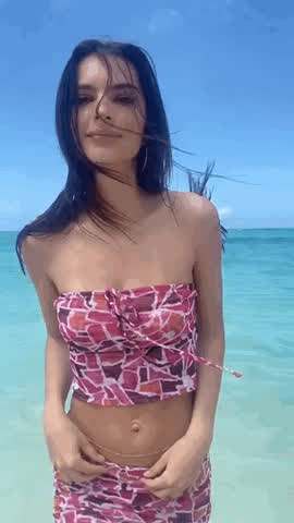 Bikini Emily Ratajkowski Model Tits gif