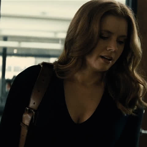 amy adams boobs cleavage lois lane gif