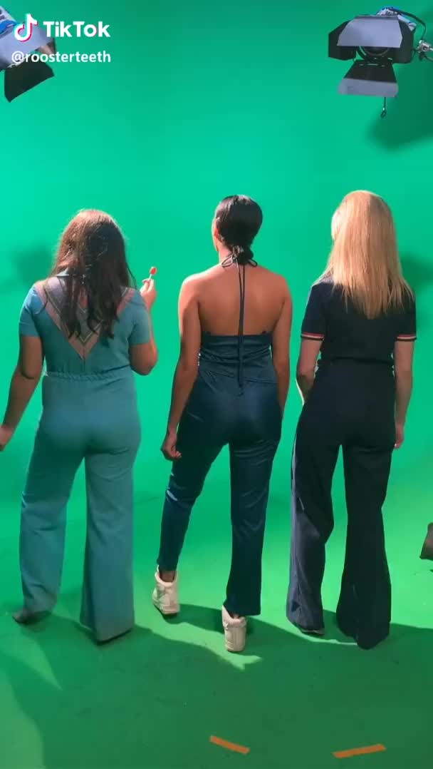 Jessica Vasami, Fiona Nova and Barbara Dunkelman as Charlie's Angels