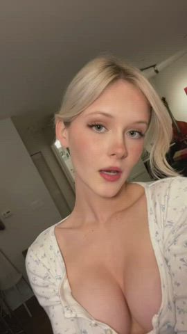 Blonde Cleavage Model Teen TikTok gif