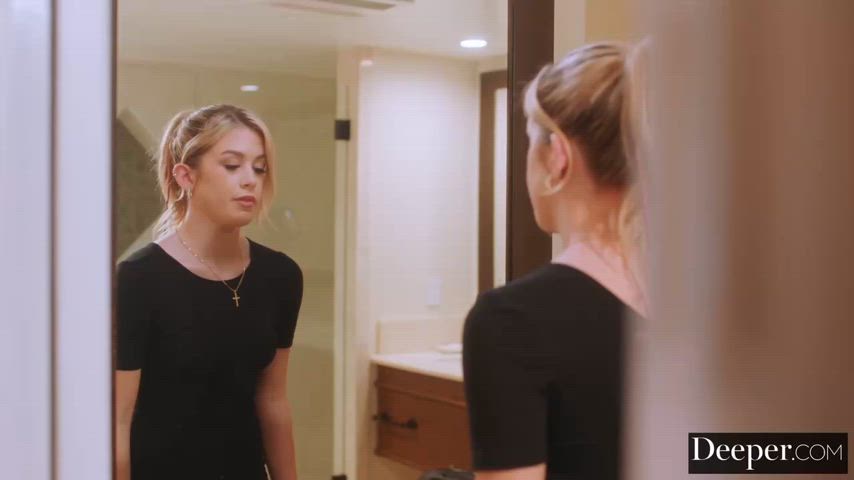 blonde teen r/porninfifteenseconds gif