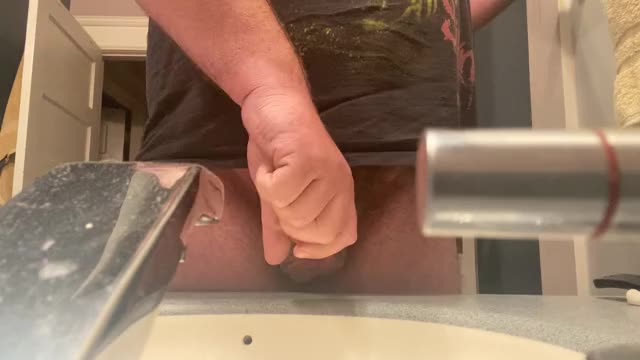 This felt so good! Blowing a load in the sink