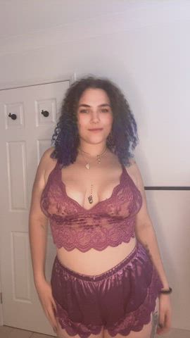 amateur boobs curly hair curvy teasing tits titty-drop gif
