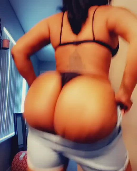 Big Ass Curvy Jeans Model Thick gif