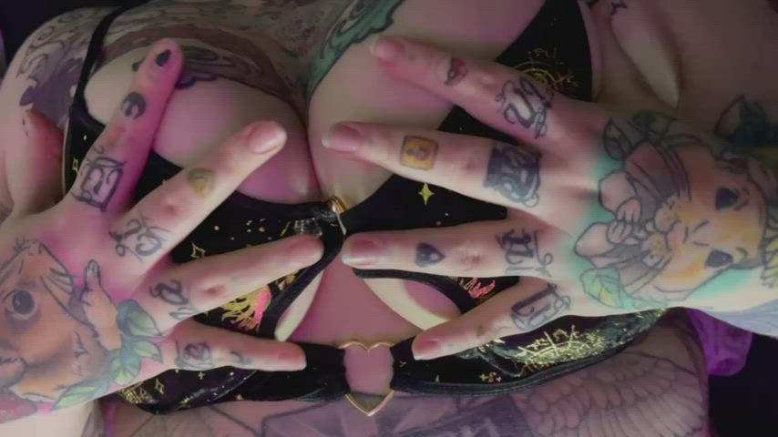 alt bbw big tits emo girls onlyfans tattoo tits gif