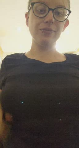 amateur glasses milf onlyfans pawg pregnant tits titty drop girls-with-glasses gif
