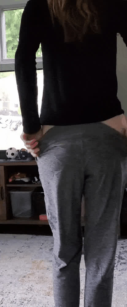 amateur ass milf tits gif